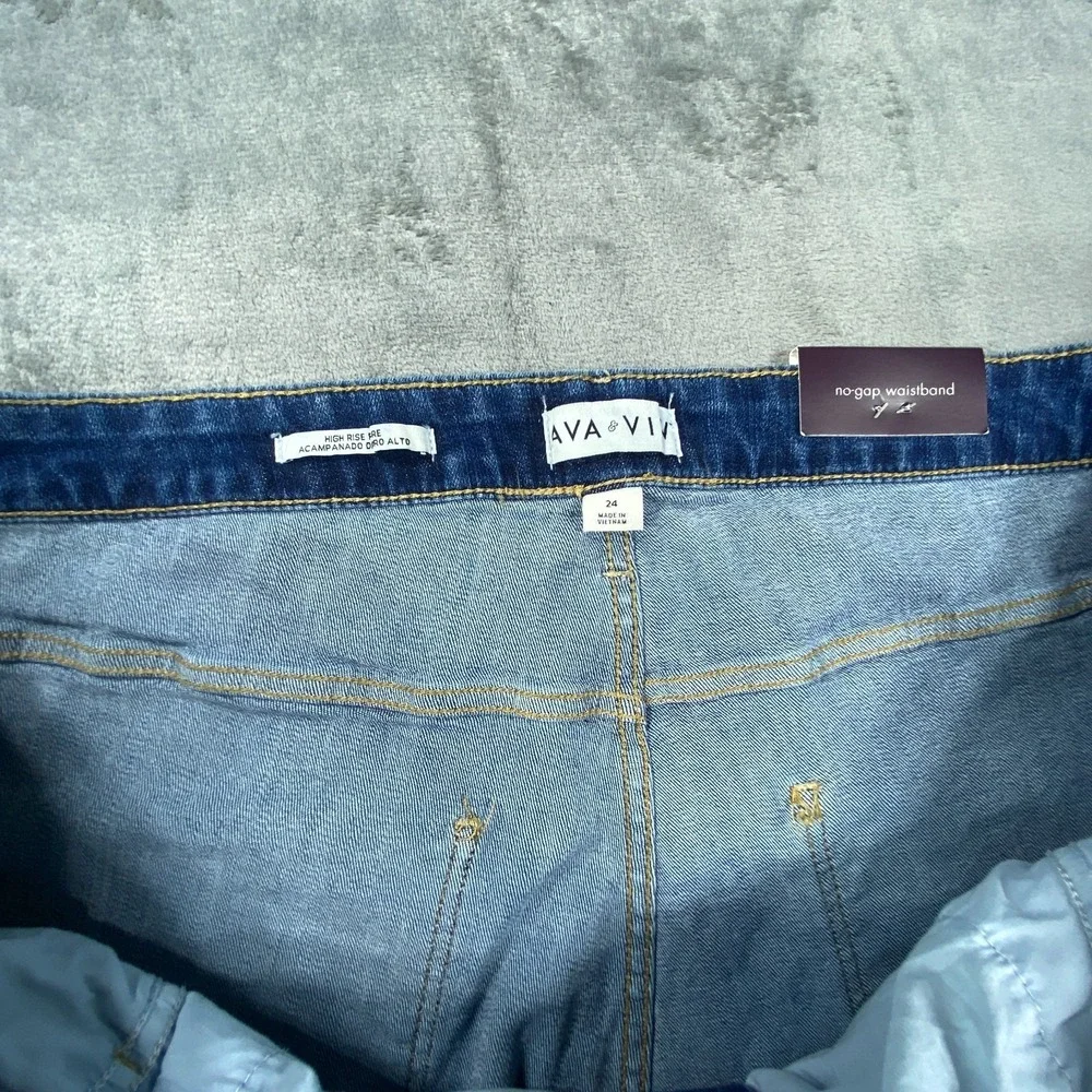 NWT Ava Viv Jeans Women 24 Blue Stretch High Rise Flare No‎ Gap Fade Medium Wash - Picture 3 of 9